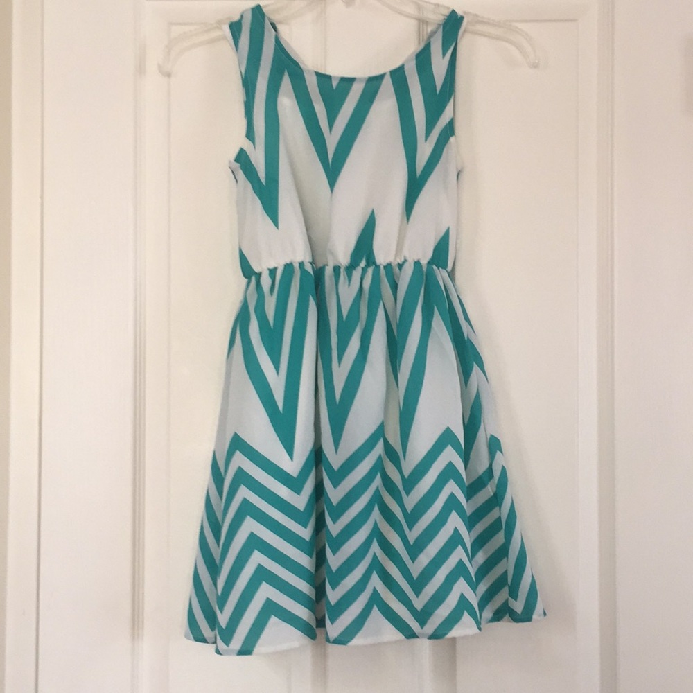 A team stripped dress